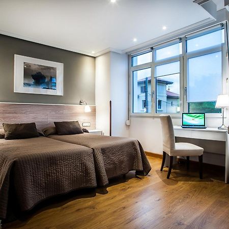 Hotel Don Pepe Ria リバデセリャ 部屋 写真