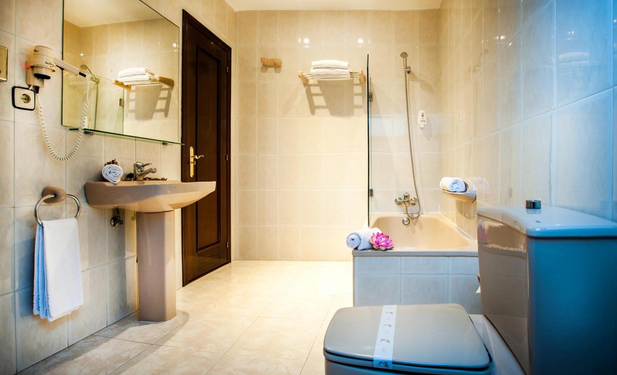 Hotel Don Pepe Ria リバデセリャ 部屋 写真